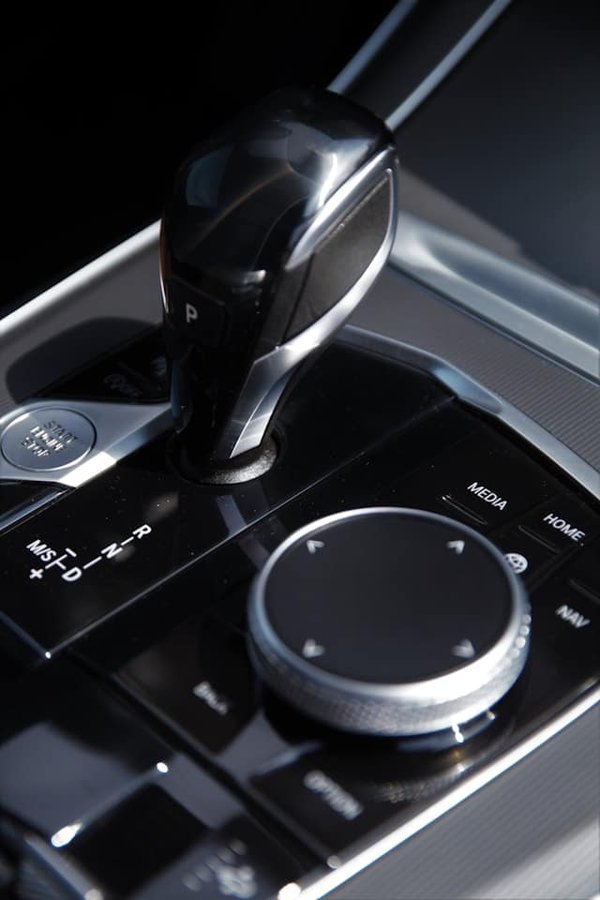 What's the Best Way to Retrofit Modern HVAC Systems in Classic Vehicles for Improved Comfort?